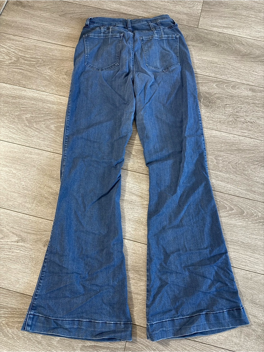 High waisted Fashion Nova Blue Flare Jeans - Picture 5 of 7
